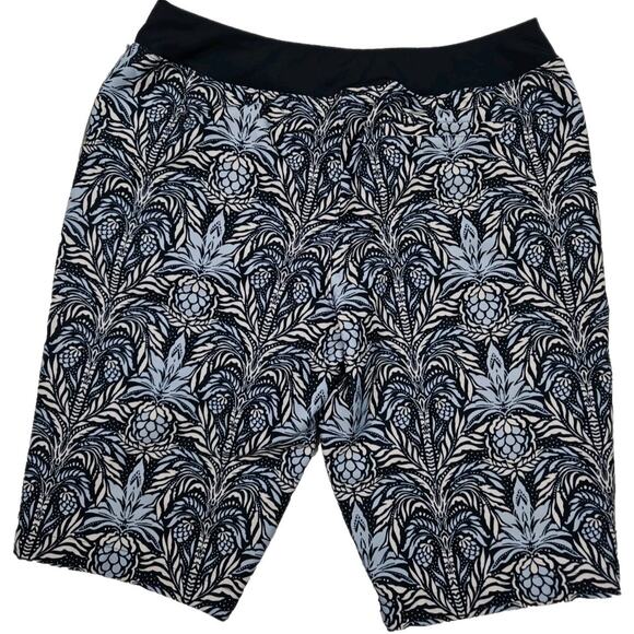 Tommy Bahama Everyday Active Shorts Women's Medium Floral Hawaiian Beach Summer - Picture 1 of 9